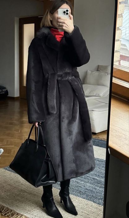 Шуба новая классическая