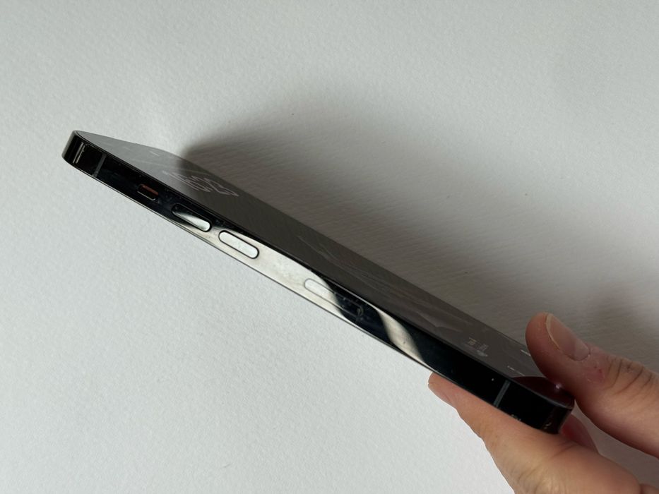 Телефон Iphone 14 PRO
