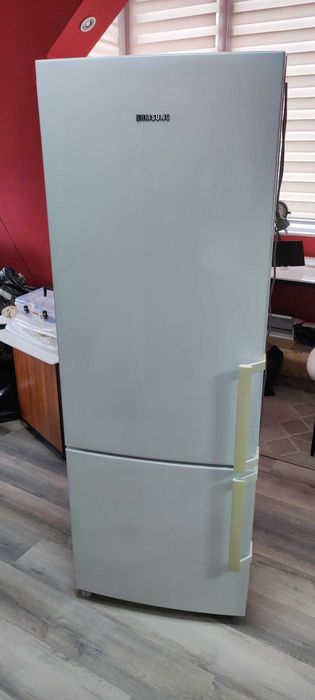 Хладилник Samsung