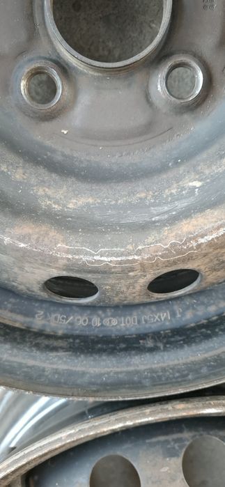 Диски 4шт R14 4×100 ET39 5J Dia 54.1