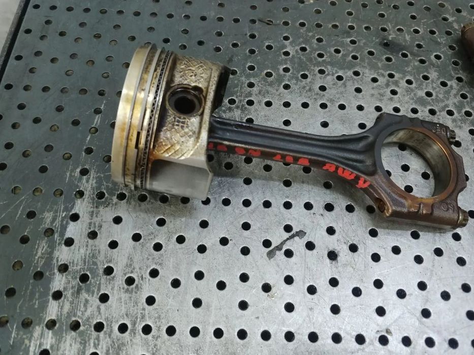 piston cu biela  1.2 b awy vw polo 9n