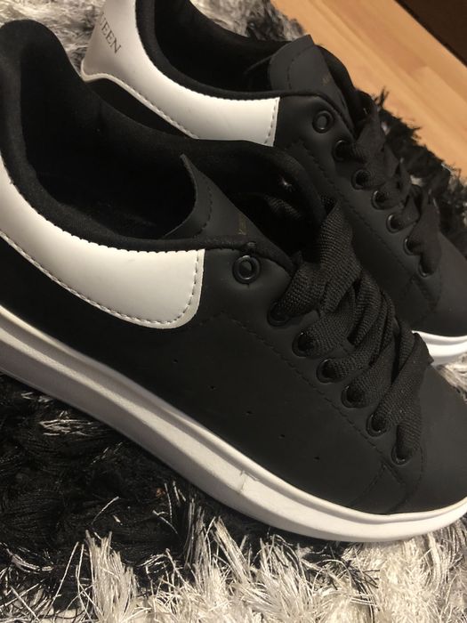 Sneakers Alexander McQueen noi