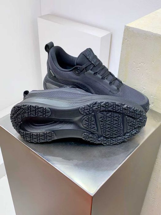 Продавам нови мъжки маратонки Nike Vomero 18 GTX black anthracite