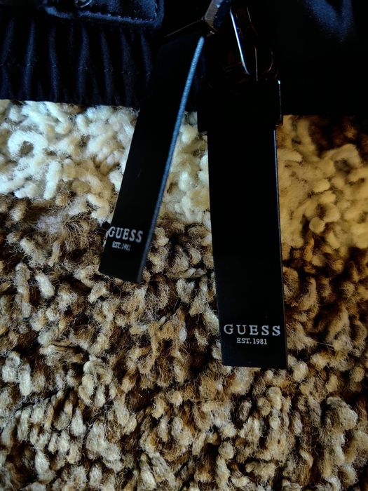 Мъжко яке - Чисто ново - GUESS