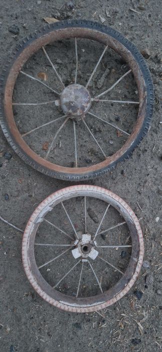 Калеси от детской коляски.