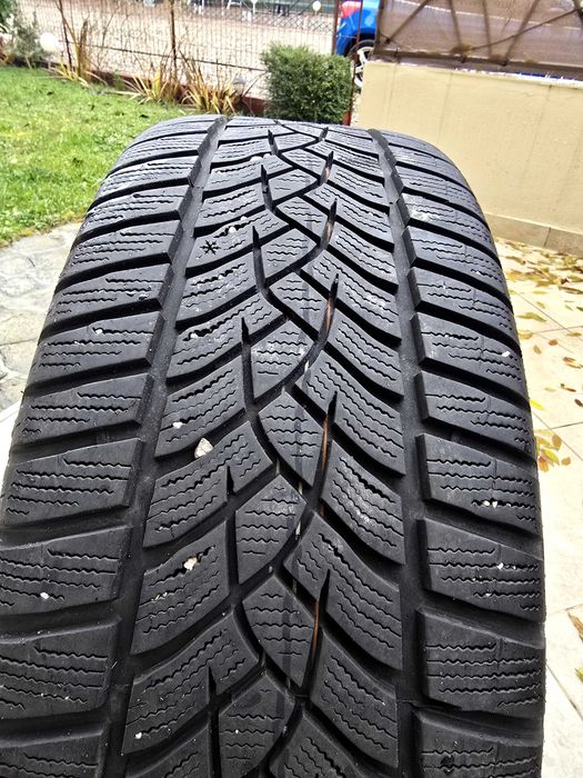 Anvelope iarna 235 45 18 goodyear