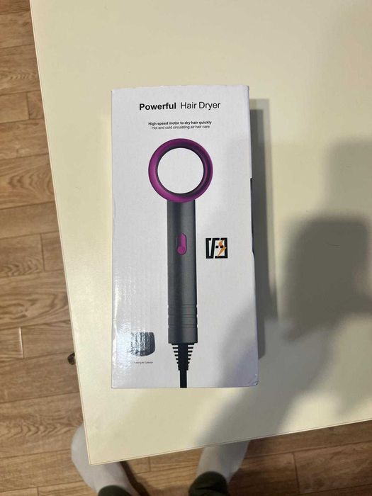 Uscător de păr profesional