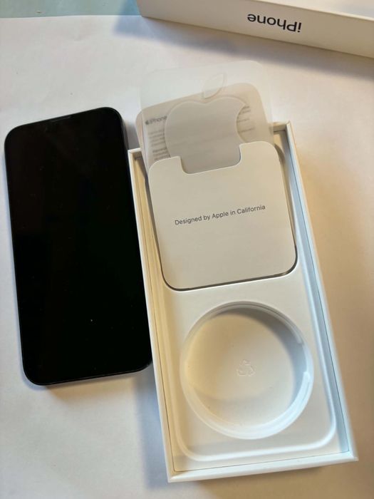 iPhone 13 128GB – Stare foarte bună, fără defecte estetice