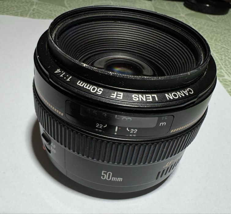 Canon 50 mm EF 1.4