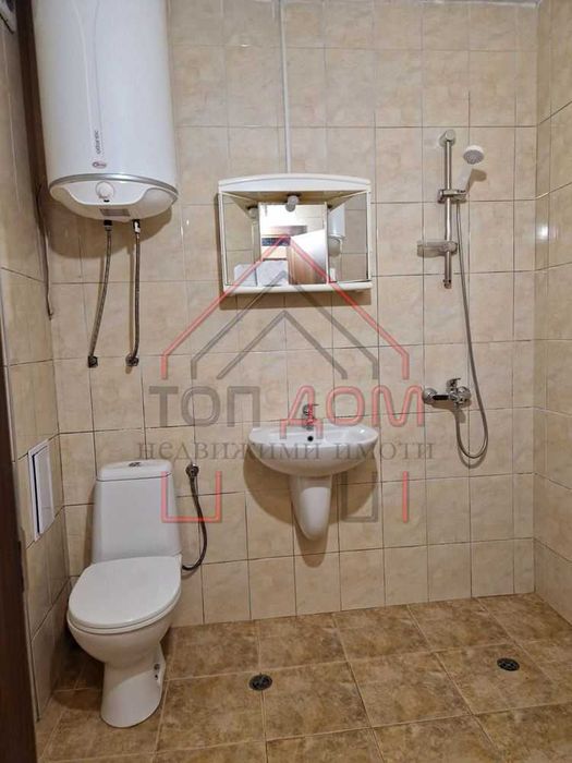 Дава се под наем Офис в Варна, Гранд Мол Варна - 48 кв.м за 306 € - Снимка #2