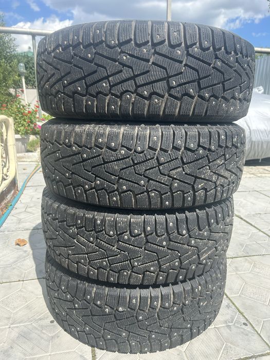 Продам зимние шины