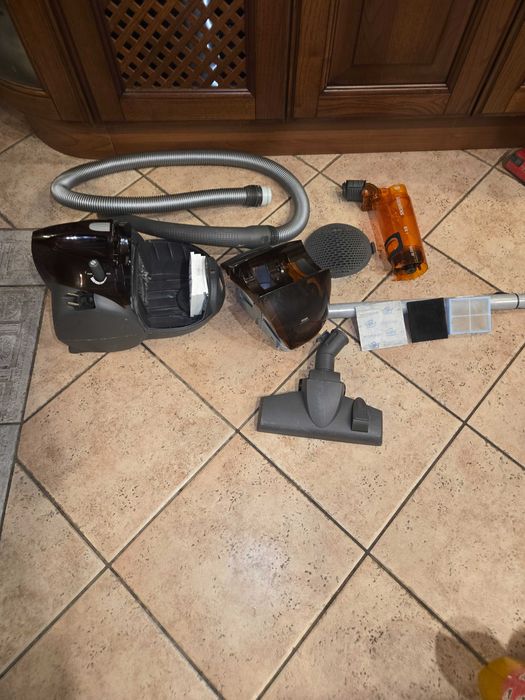 Прахосмукачка SIEMENS SX1 1800w