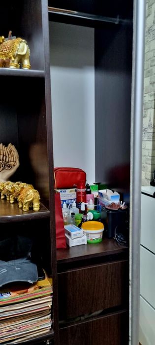 Продам раздвижной шкаф