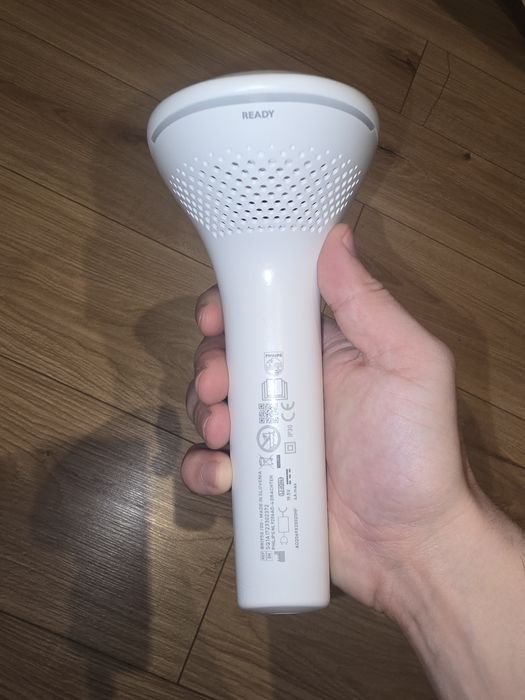 Epilator IPL Philips Lumea Prestige BRI950/00