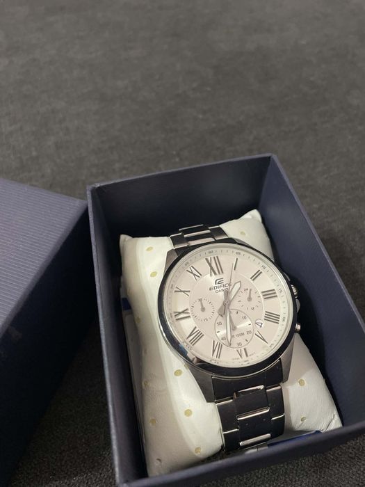 Мъжки часовникCasio edifice