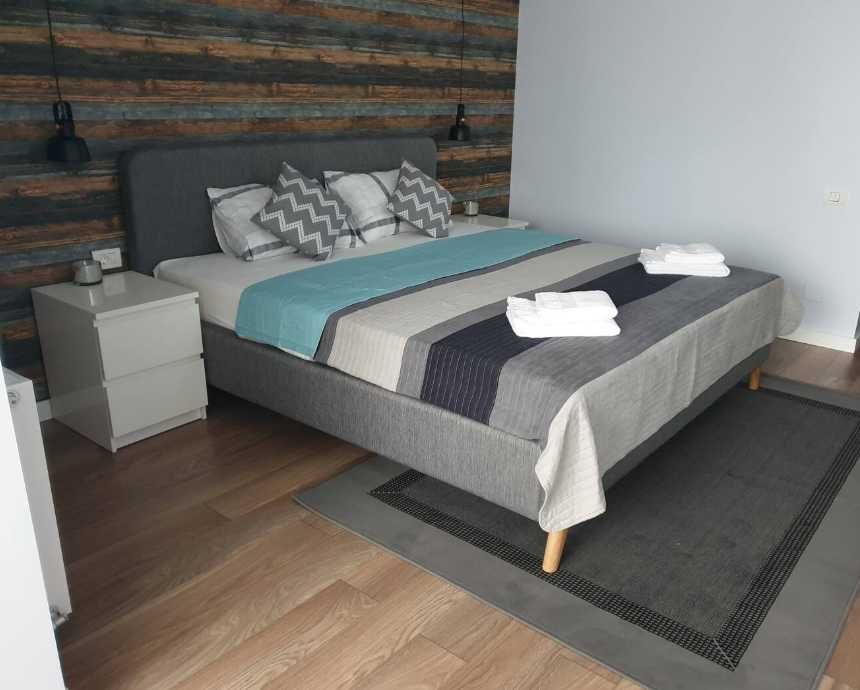 Дава се под наем Едностаен апартамент в Пловдив, Южен - 42 кв.м за 175 € - Снимка #1