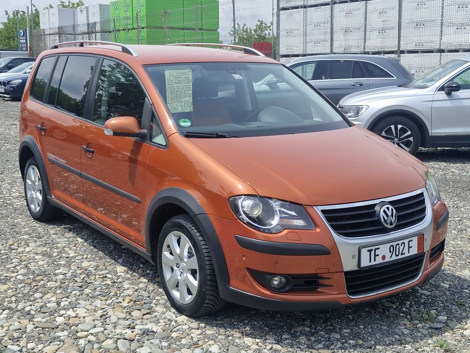Volkswagen Touran-Cross /2009/2.0 diesel/257xxxKm/Impecabil*