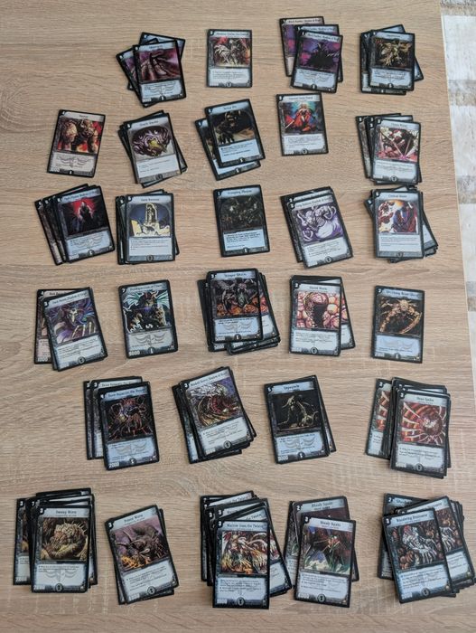 Vând cărți Duel Masters