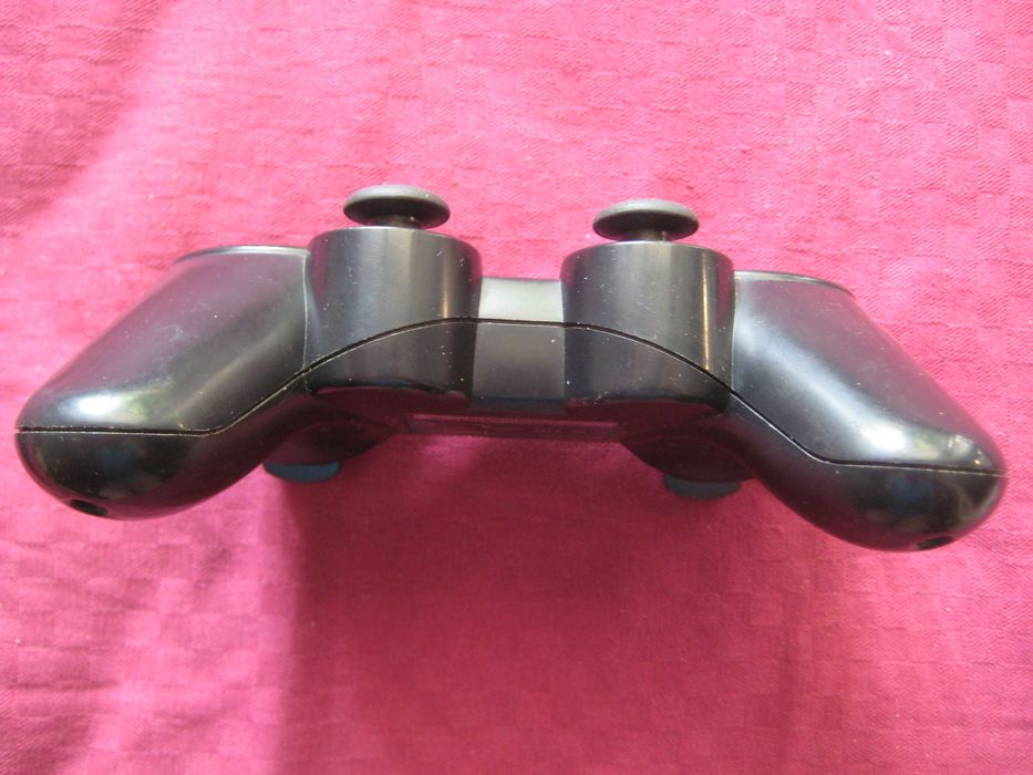 Продавам оригинален Dualshock джойстик-контролер за Ps3