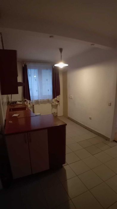 Apartament 3 camere, zona ultracentrala (la Cal), proprietar