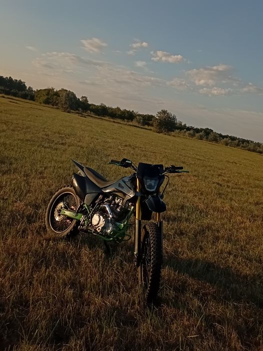 Мотоцикл Эндуро 250сс