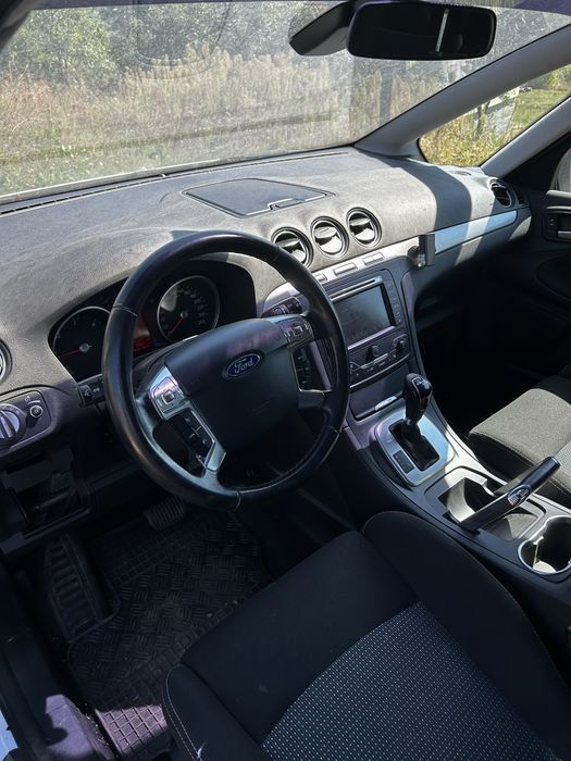 Ford S-max cutie defecta