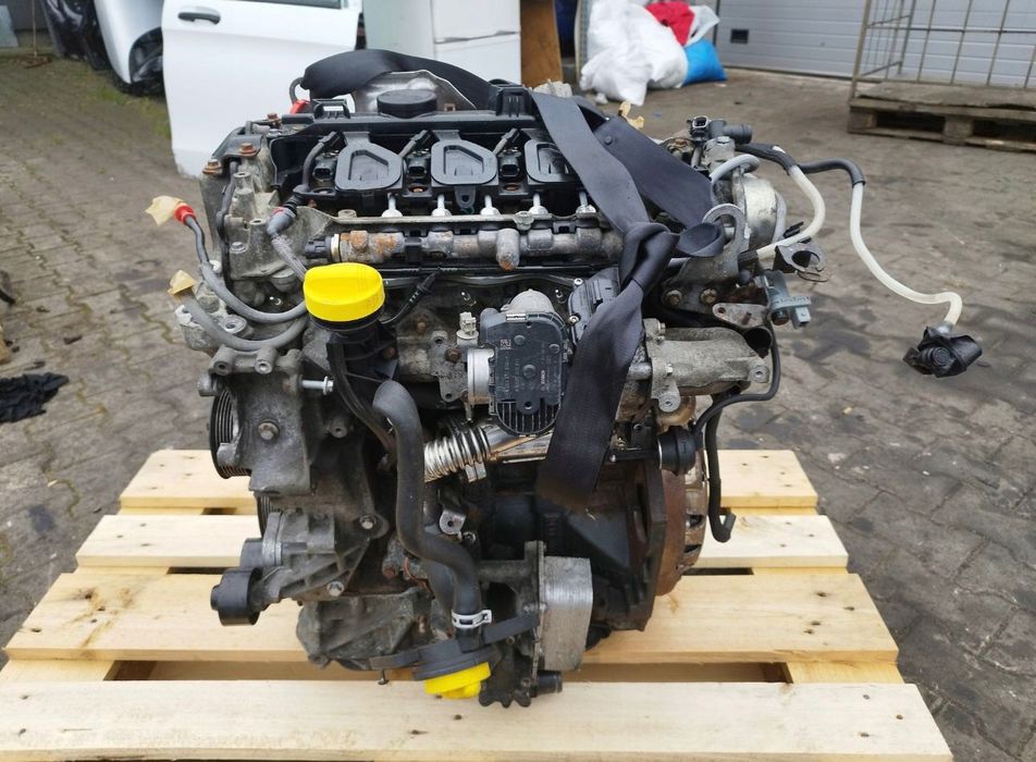 Motor Nissan Primastar 2.0 DCI euro 5 cod motor M9R injectie Bosch