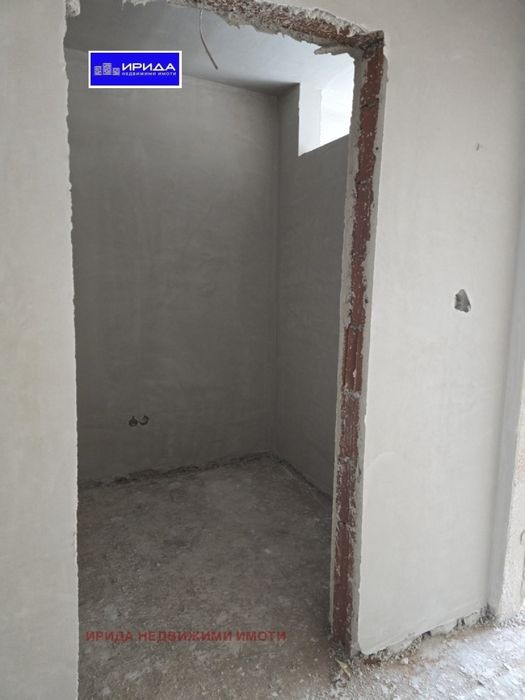 Продава се Тристаен апартамент в София, Малинова долина - 126 кв.м за 2392 €/кв.м - Снимка #4