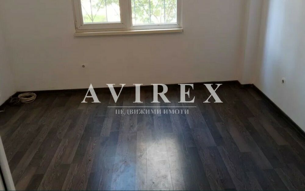 Продава се Тристаен апартамент в Пловдив, Тракия - 68 кв.м за 960 €/кв.м - Снимка #7