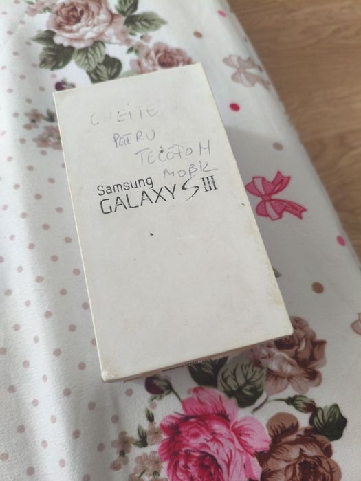 Vand tot ce este in imagini + 2 microphone covers PRET NENEGOCIABIl !