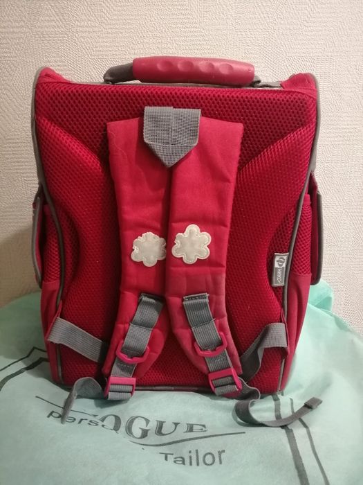 Продам школьный рюкзак.