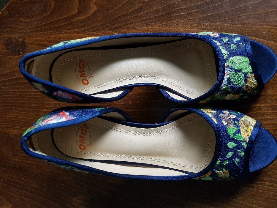 Продавам чисто нови летни обувки