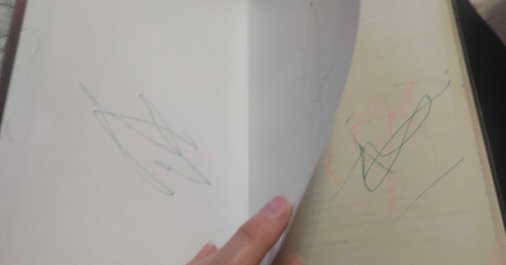 Продам книги " Проект Аве Мария", "Вампиры'.