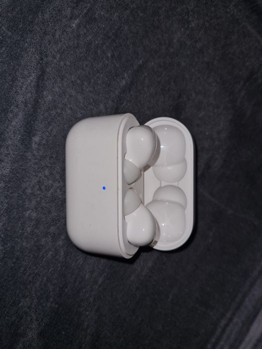 Wireless earbuds Bluetooth