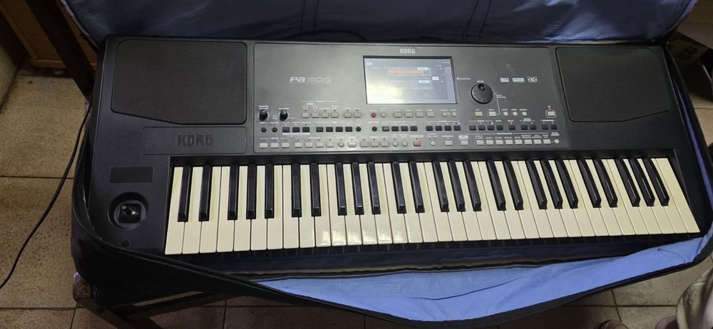 Клавир КORG PA 600