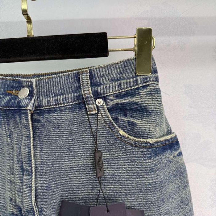 Дънкови панталонки с висока талия