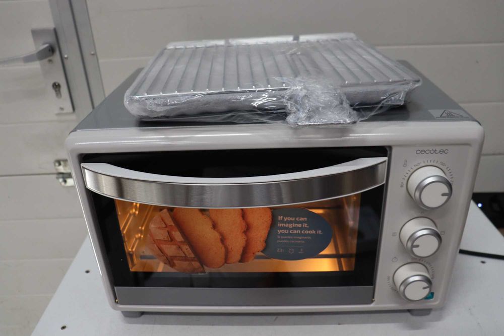 Cecotec Mini Oven Bake & Toast 2300 White 23 л – мини фурна, 1500 W