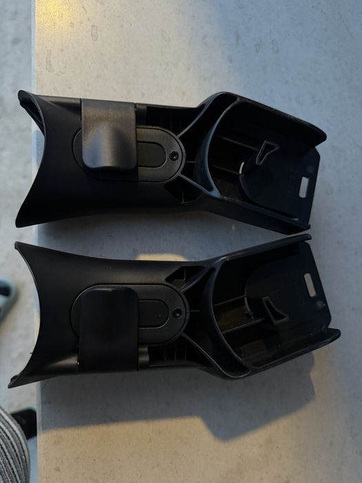 Адаптери за количка Cybex priam