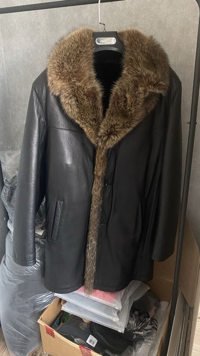 Продается куртка зимняя мужская