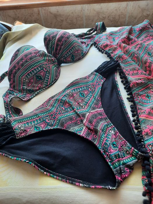 Costum de baie cu rochie mătăsoasa asortata mărimea S