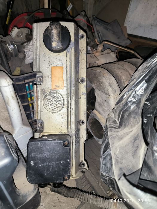 Г Б Ц с двигателя 2.е от Passat б3 1992 г.