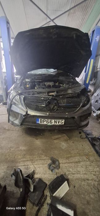 Dezmembrez Mercedes-Benz GLE350 cdi C292