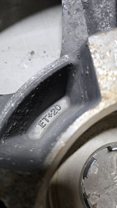 КОМПЛЕКТ дисков R20 на Lexus Toyota