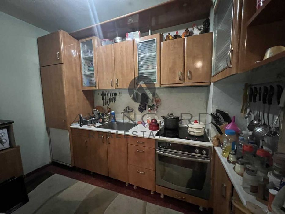 Продава се Четиристаен апартамент в Пловдив, Кършияка - 110 кв.м за 2060 €/кв.м - Снимка #1