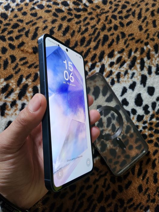 Vand /schimb samsung a55 5g impecabil!