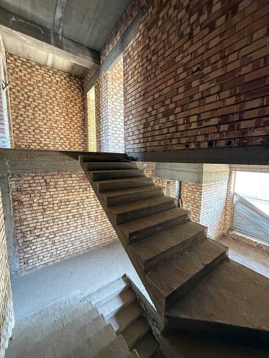 Чайхана Салом Дом ( Евро коробка)  3 сотки , 3 уровня (450 квм)