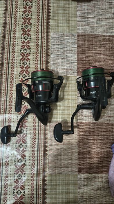 Vând 2 mulinete nevis methood feeder 6000