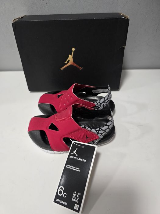 Детски сандали Jordan