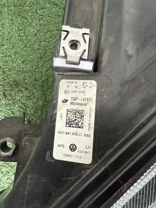 Far stanga vw volkswagen Taigo full led iq light