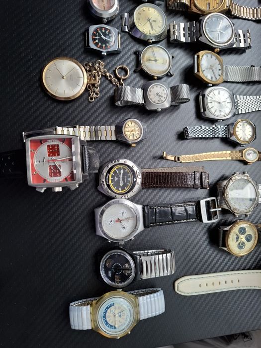 Лот от часовници - механични и кварцови
